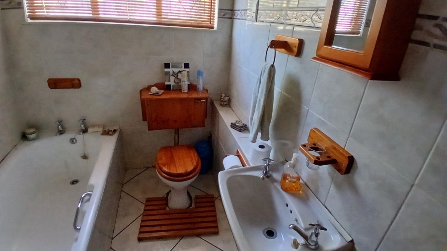 3 Bedroom Property for Sale in Wilgehof Free State